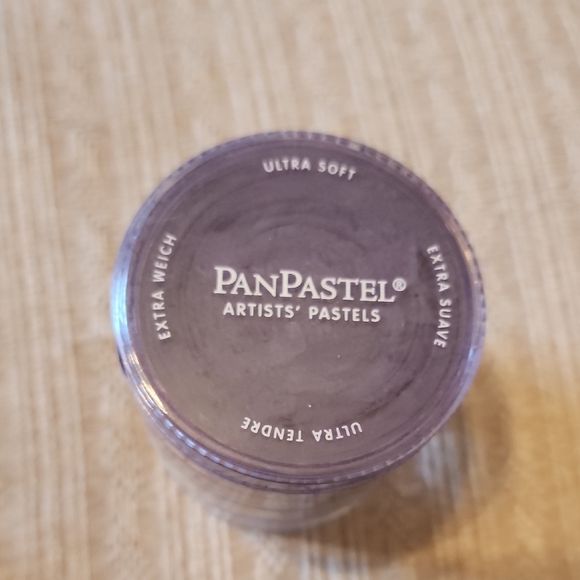 Panpastel Stackable Clear Acrylic Makeup with Colored Accent Rings - Picture 2 of 2